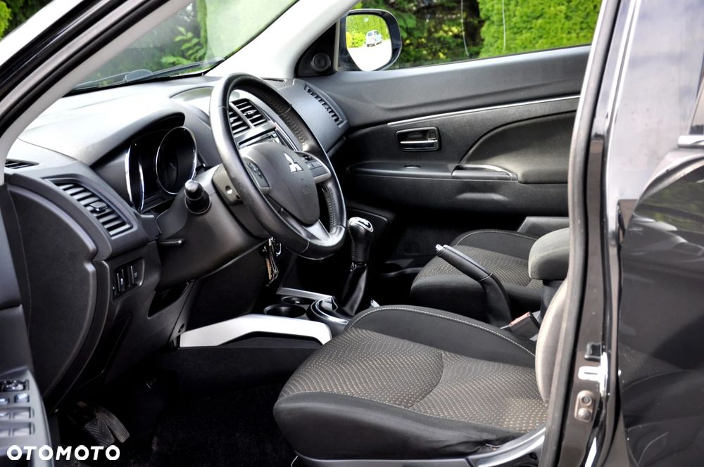 Mitsubishi ASX 1.6 2WD Edition II - 29
