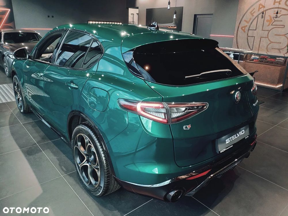 Alfa Romeo Stelvio 2.2 JTDM Intensa Q4 - 5