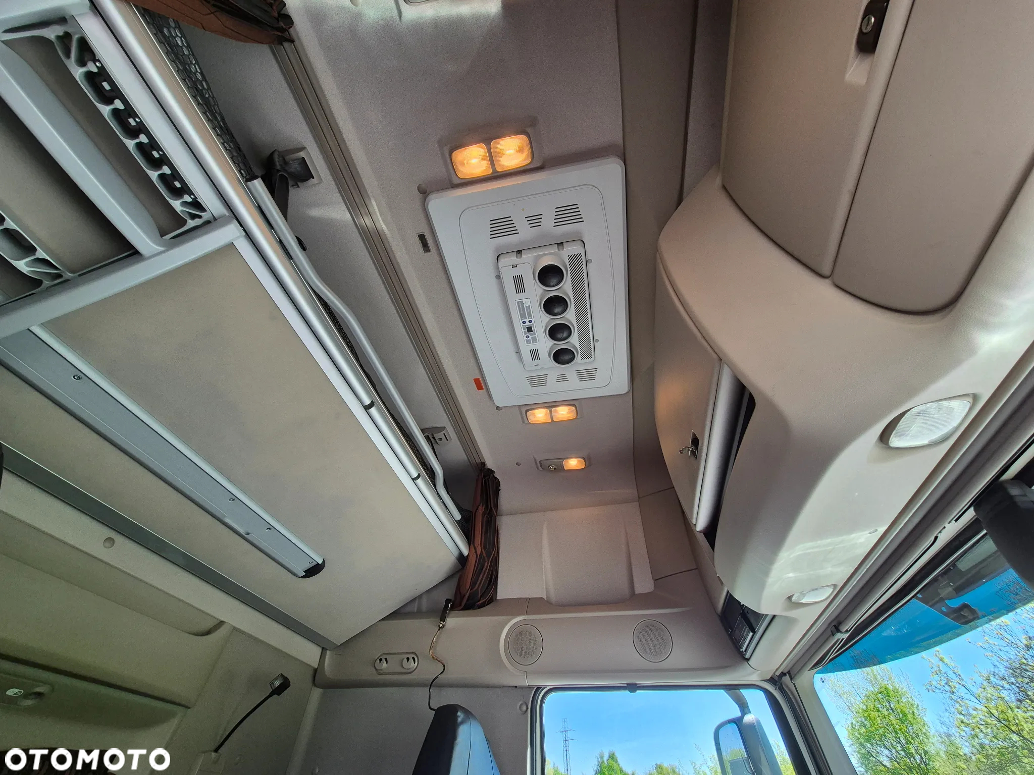 DAF XF 480 Low Deck Super Space Cab - 23