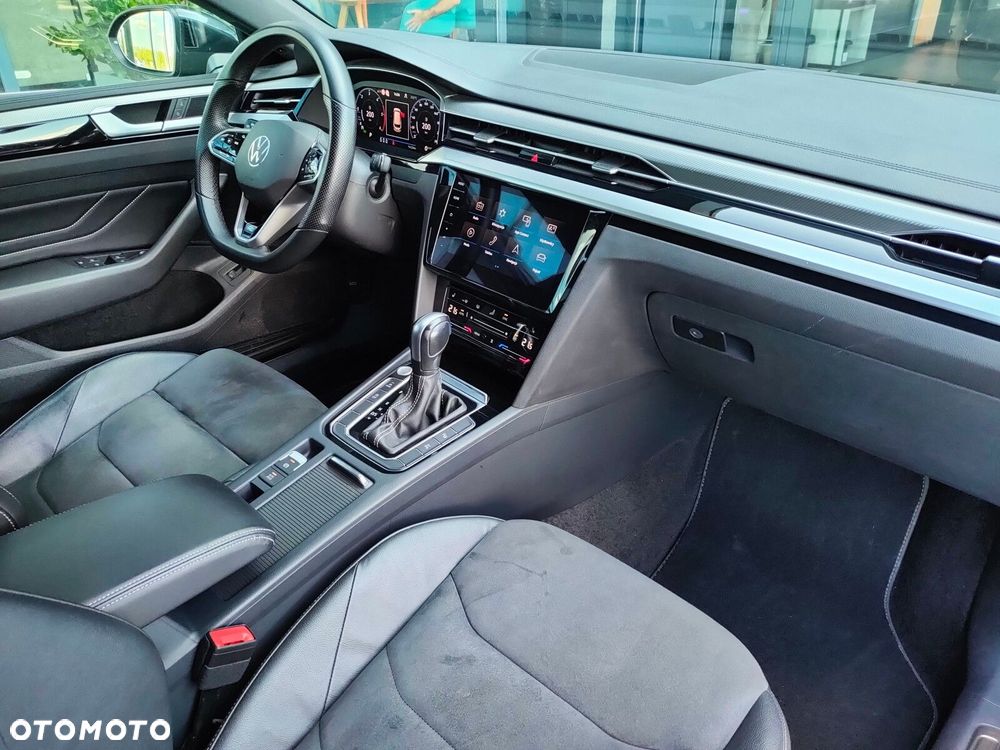 Volkswagen Arteon 2.0 TDI R-Line DSG - 14