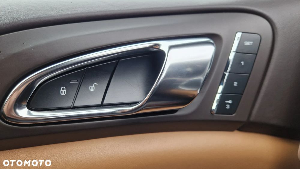Porsche Cayenne Diesel - 30