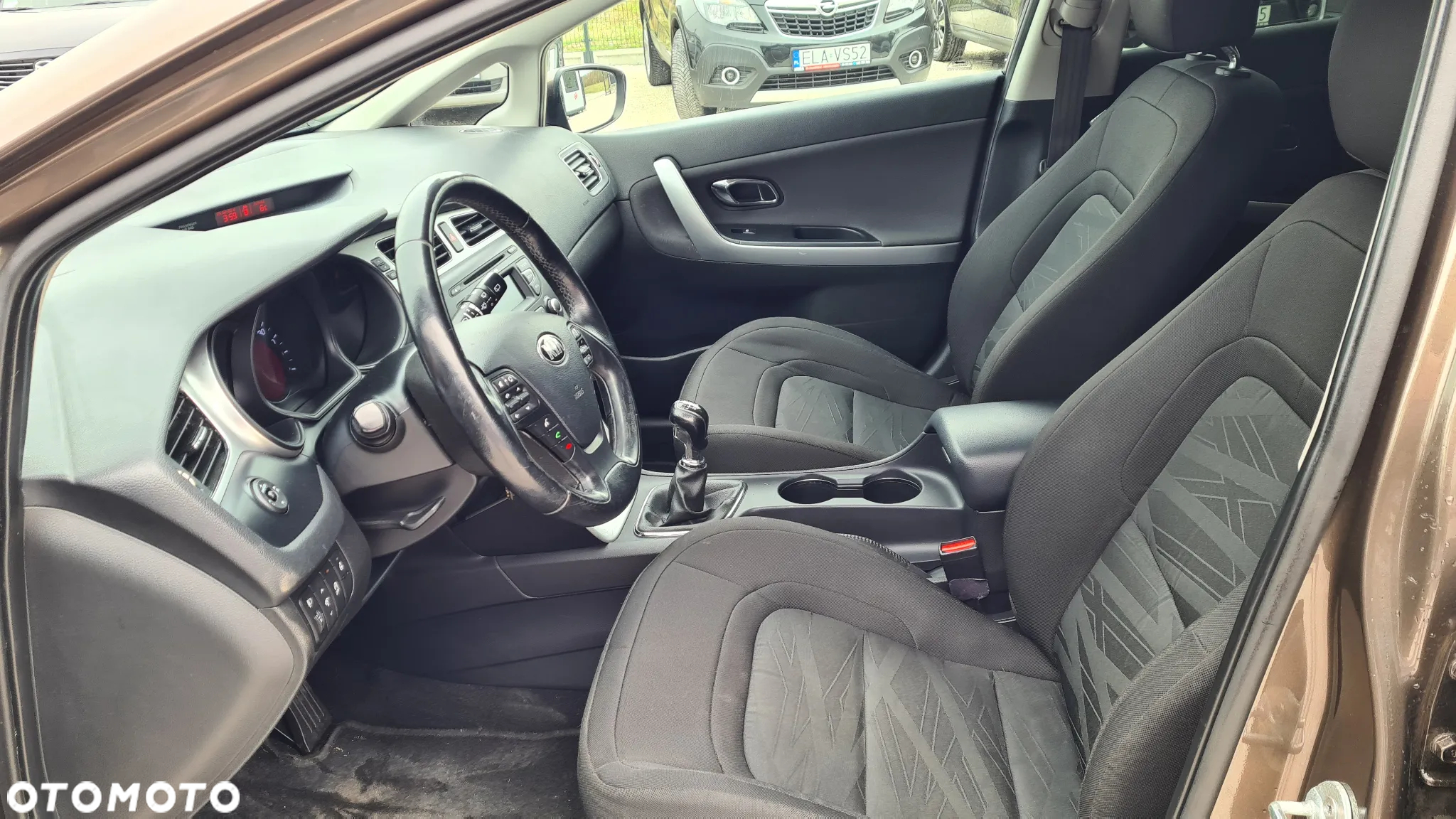 Kia Ceed - 20