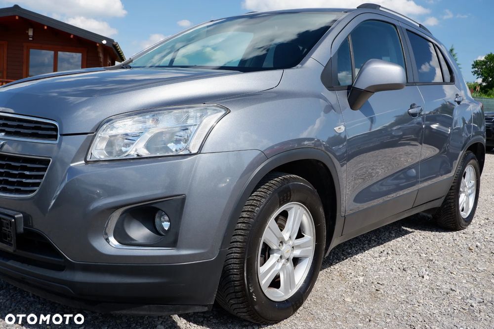 Chevrolet Trax 1.6 LS - 37