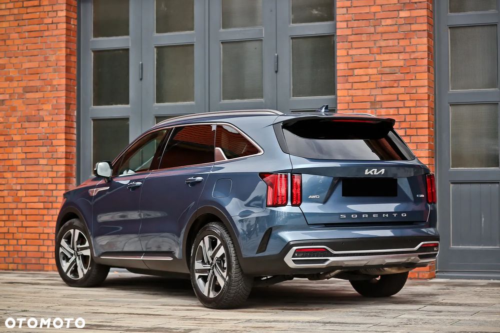 Kia Sorento - 12