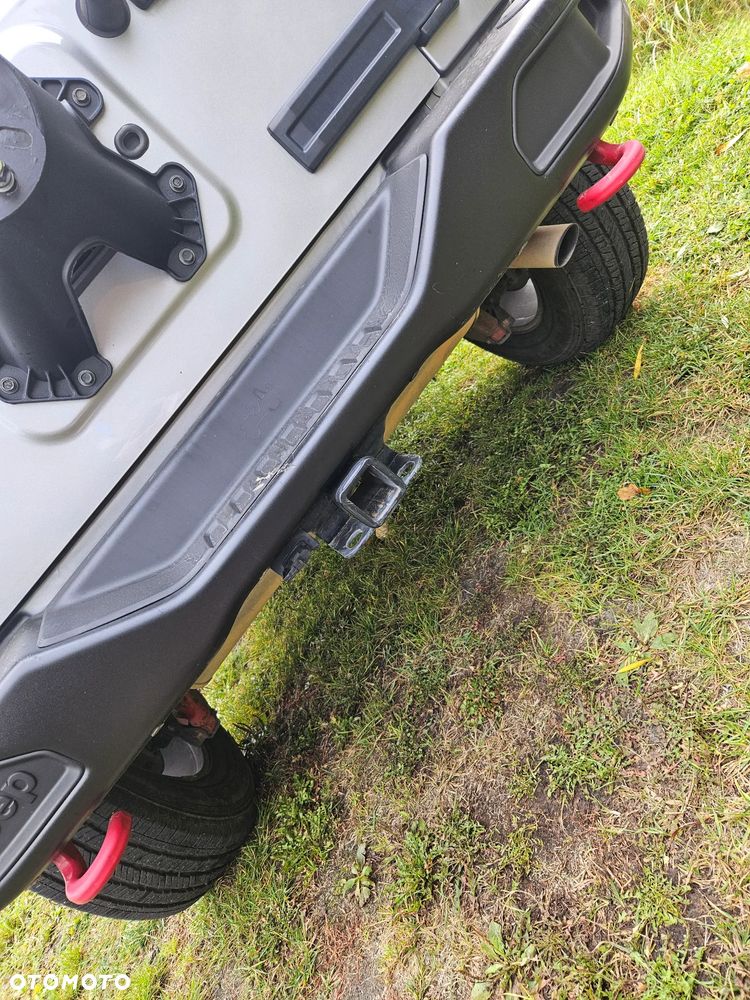 Jeep Wrangler - 9