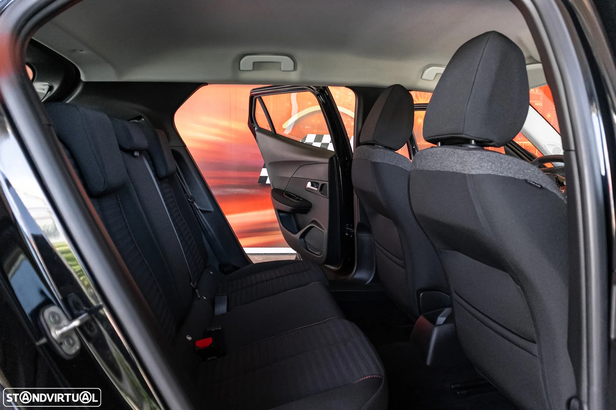 Peugeot 2008 1.2 PureTech Active - 22