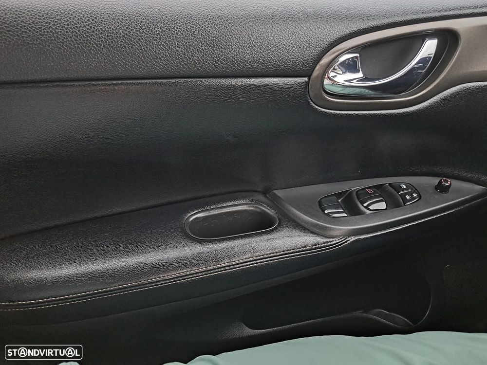 Nissan Pulsar 1.2 DIG-T Tekna - 19