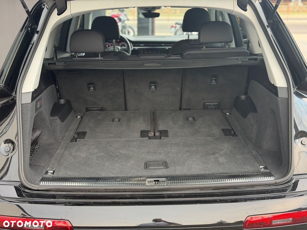 Audi Q7 - 18
