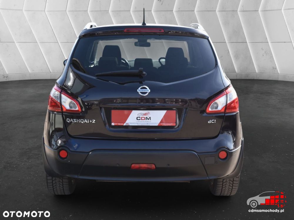 Nissan Qashqai+2 - 9