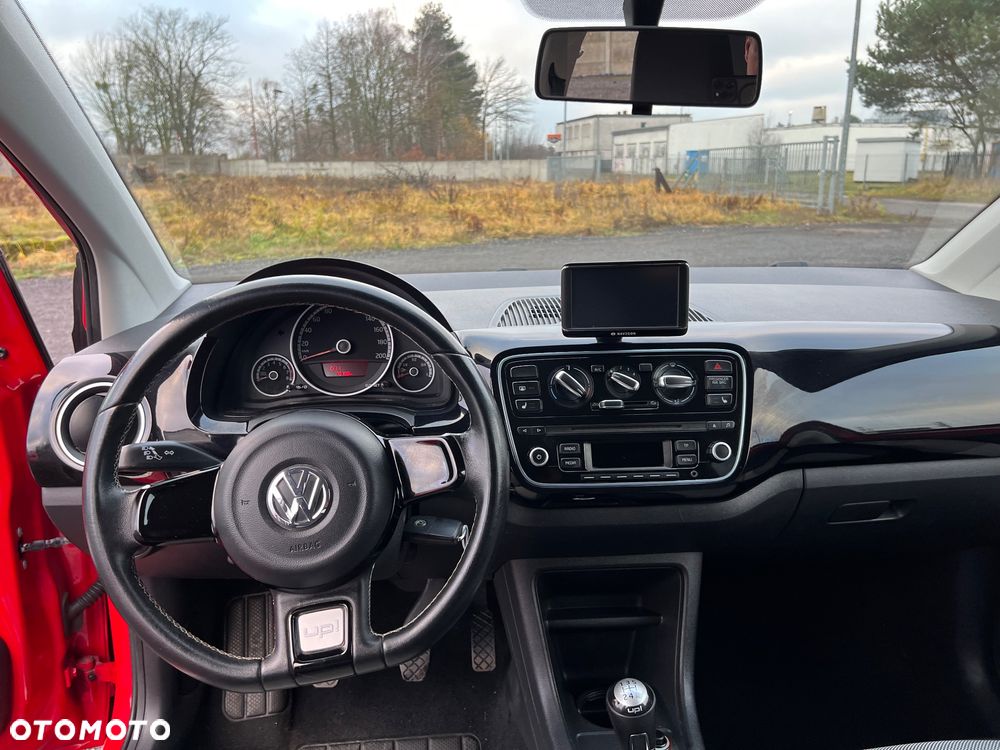 Volkswagen up! cheer - 12