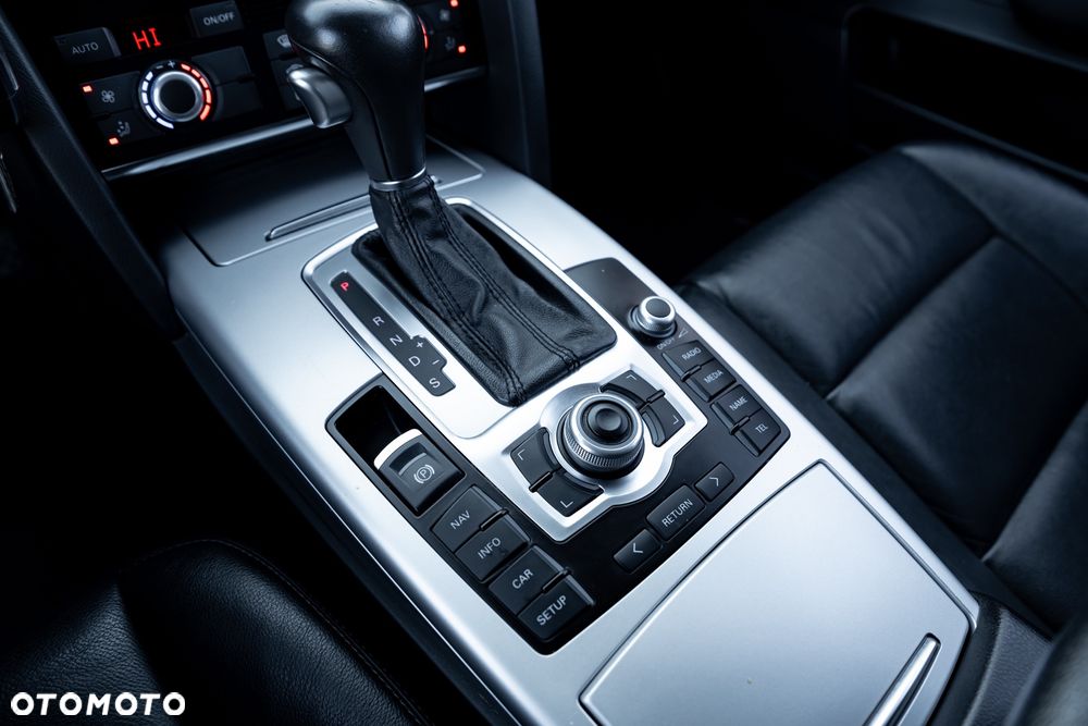 Audi A6 Avant 3.0 TDI Quattro Tiptronic - 36