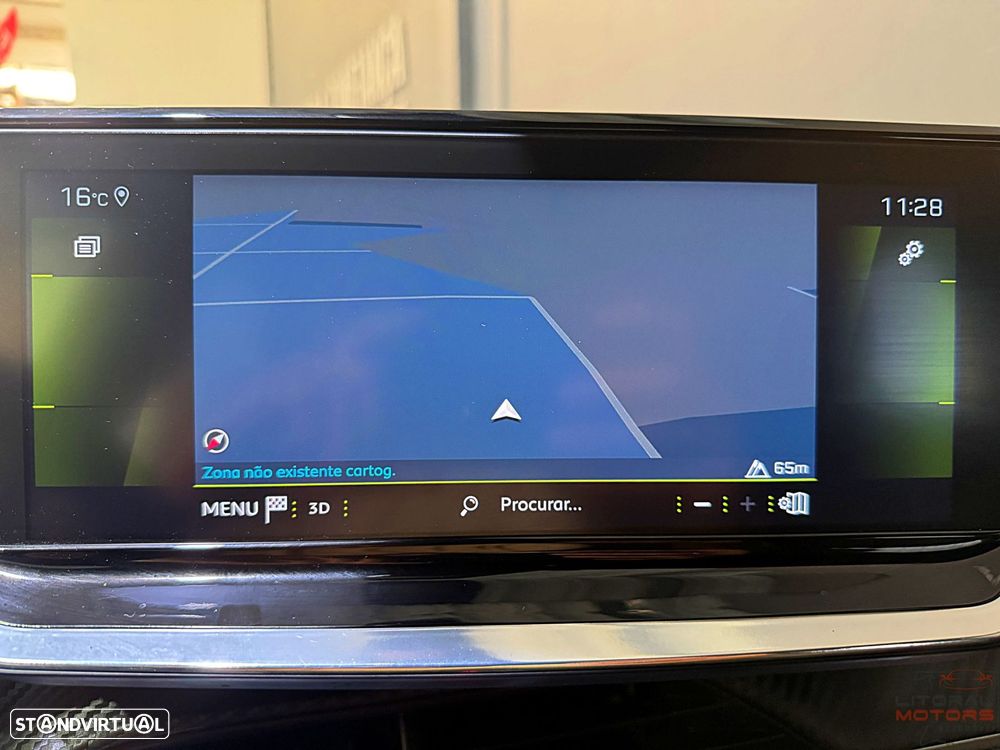 Peugeot 2008 1.2 PureTech GT Line - 31