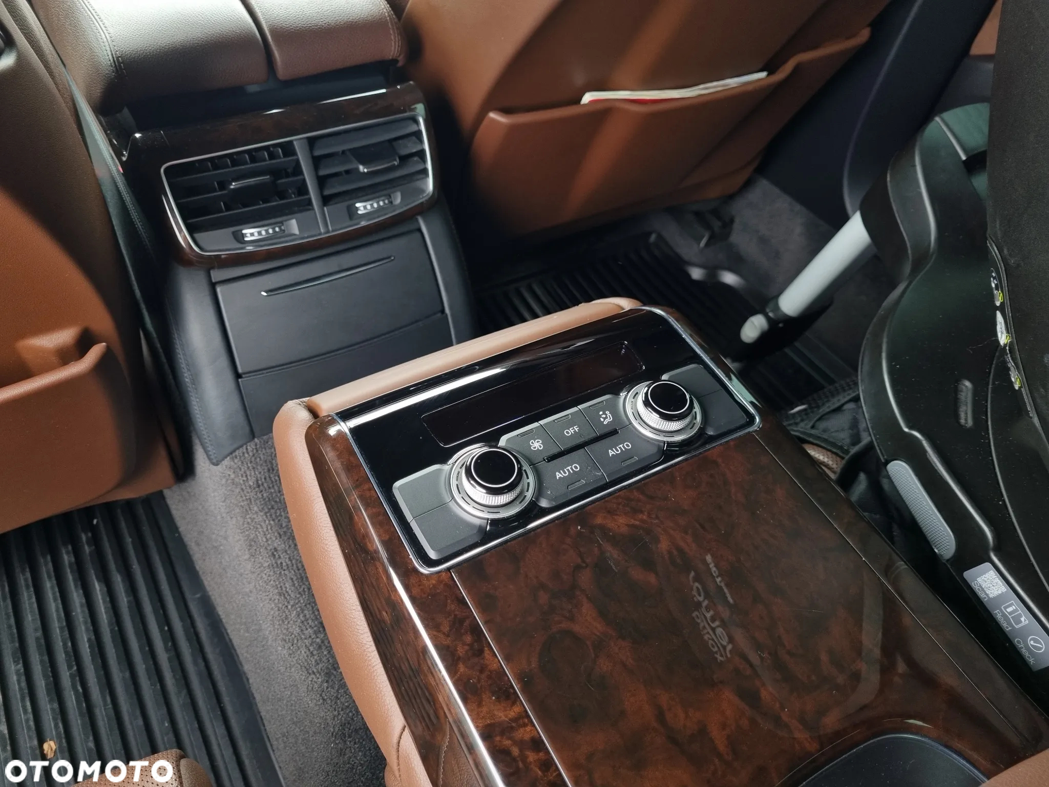 Audi A8 3.0 TFSI L Quattro - 24