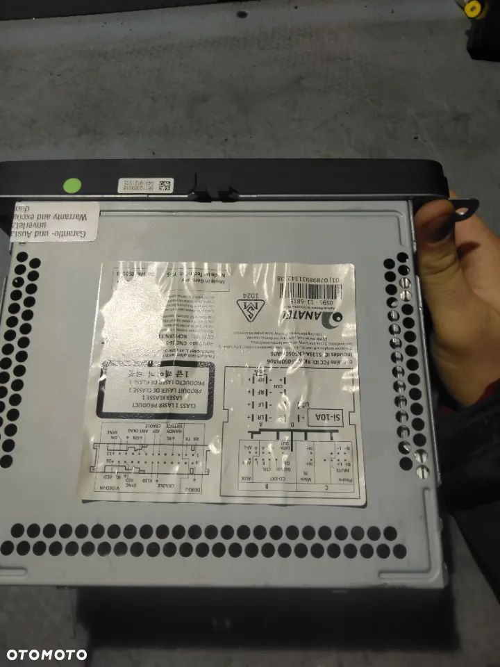 Radio nawigacja Volkswagen 3C8035279E - 2
