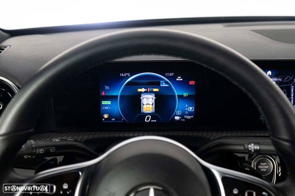 Mercedes-Benz A 250 e Progressive - 25