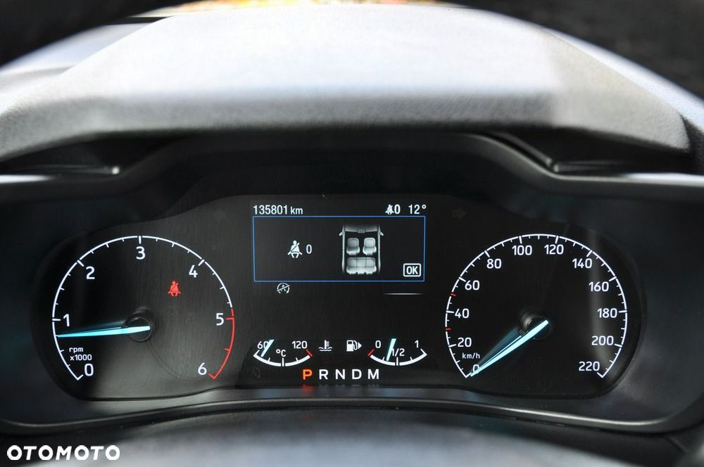 Ford Tourneo Connect 1.5 TDCi Start-Stop Titanium - 35