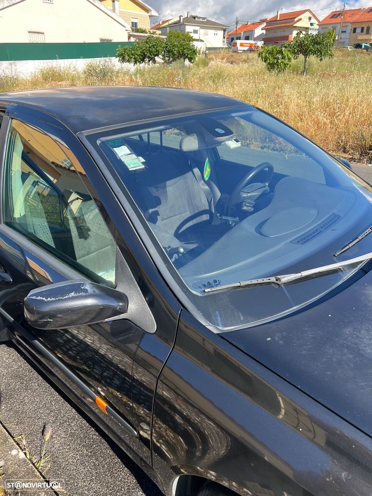 Renault Laguna - 3