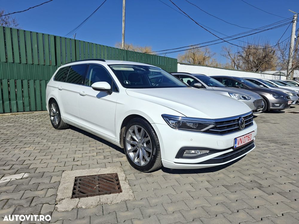 Volkswagen Passat 2.0 TDI SCR DSG Elegance - 2