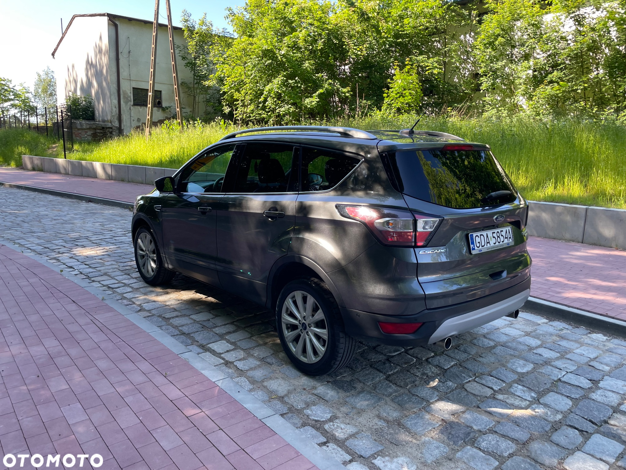Ford Escape 2.0 EcoBoost AWD Titanium - 8
