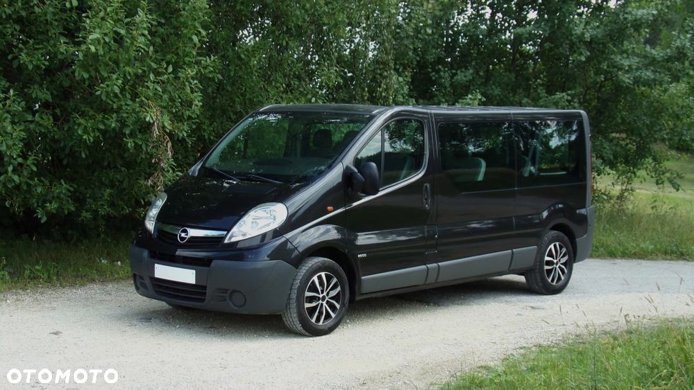 Opel Vivaro - 10