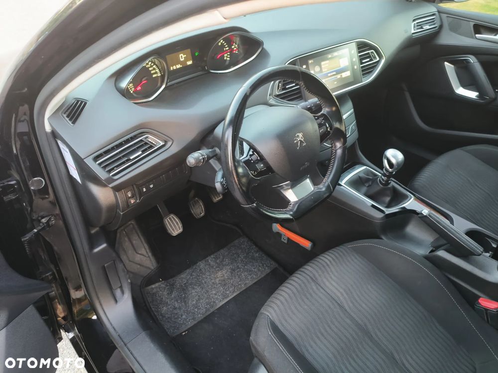 Peugeot 308 1.6 BlueHDi Business Line S&S - 10