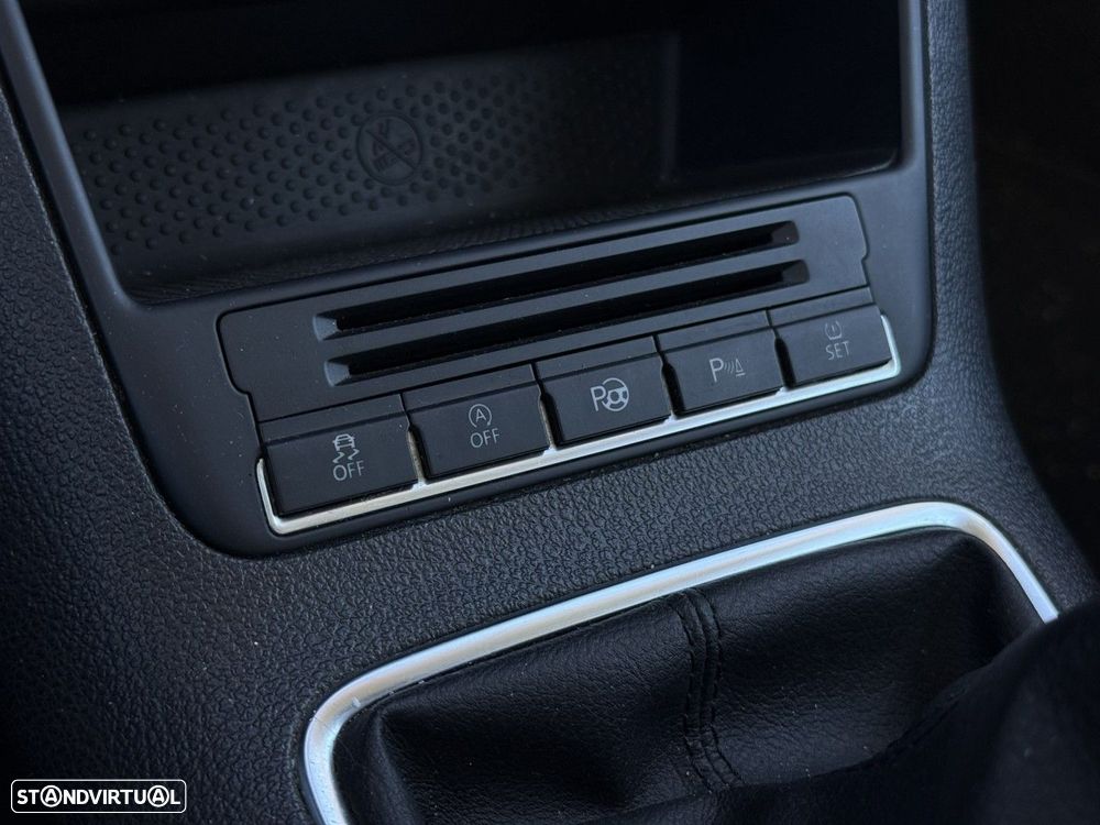 VW Tiguan 1.4 TSI Trend - 14