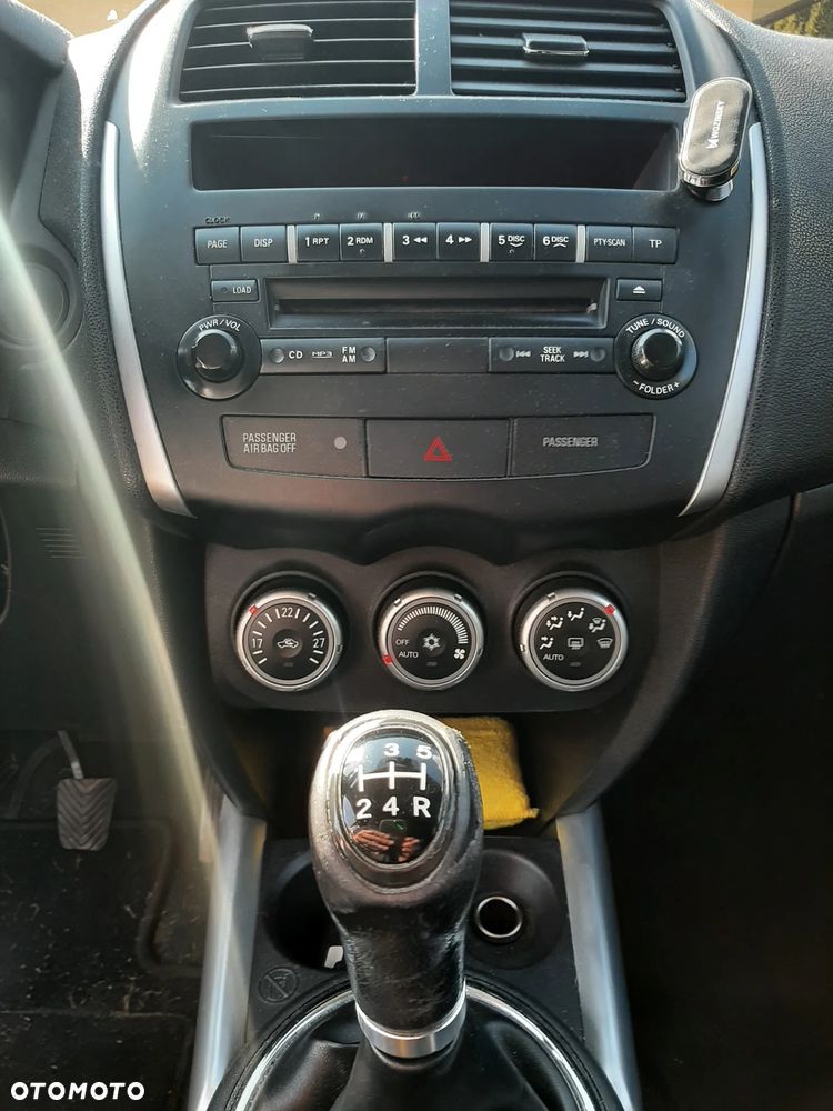 Mitsubishi ASX 1.6 Inform - 36