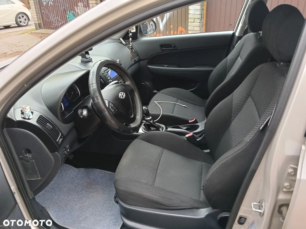Hyundai i30 1.4 Base + EU5 - 20