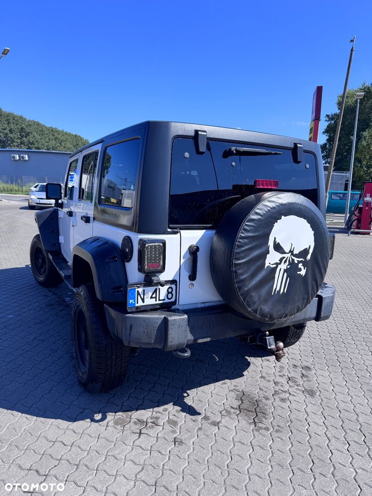 Jeep Wrangler - 4