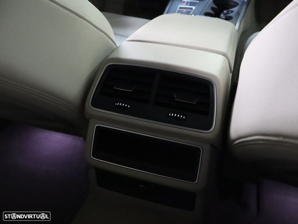 Audi A6 Avant 40 TDI Design S tronic - 19