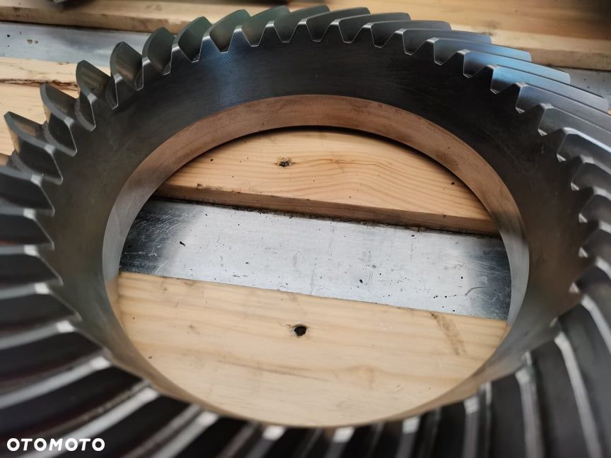 Środek mostu Fendt 926 Vario - 12