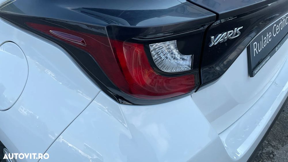 Toyota Yaris 1.5 VVT-i HSD Eco - 10