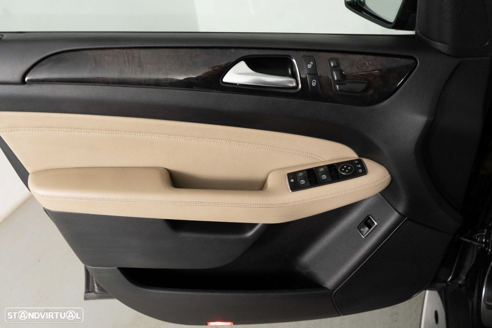 Mercedes-Benz ML 350 BlueTEC - 19