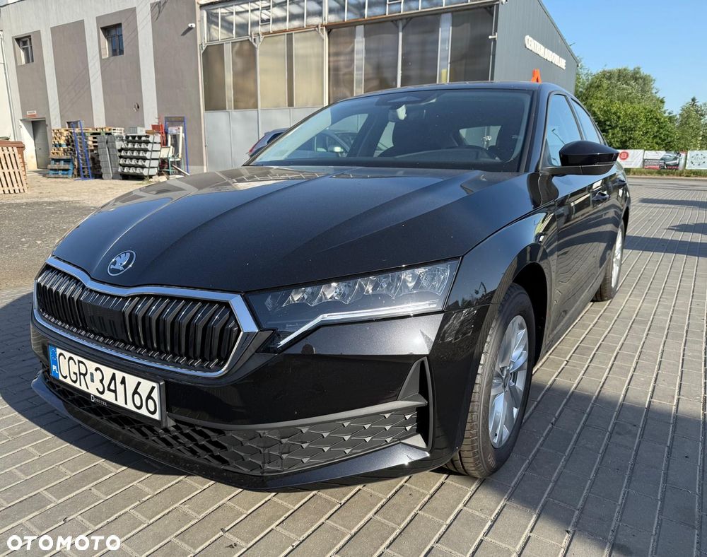 Skoda Octavia 1.5 TSI Selection - 2