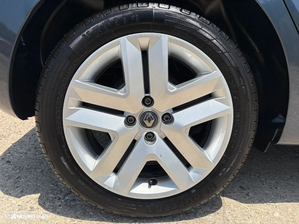 Renault Clio BLUE dCi 85 EXPERIENCE - 36
