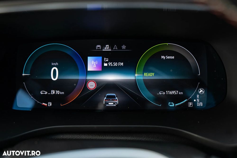 Renault Arkana E-TECH RS Line - 32