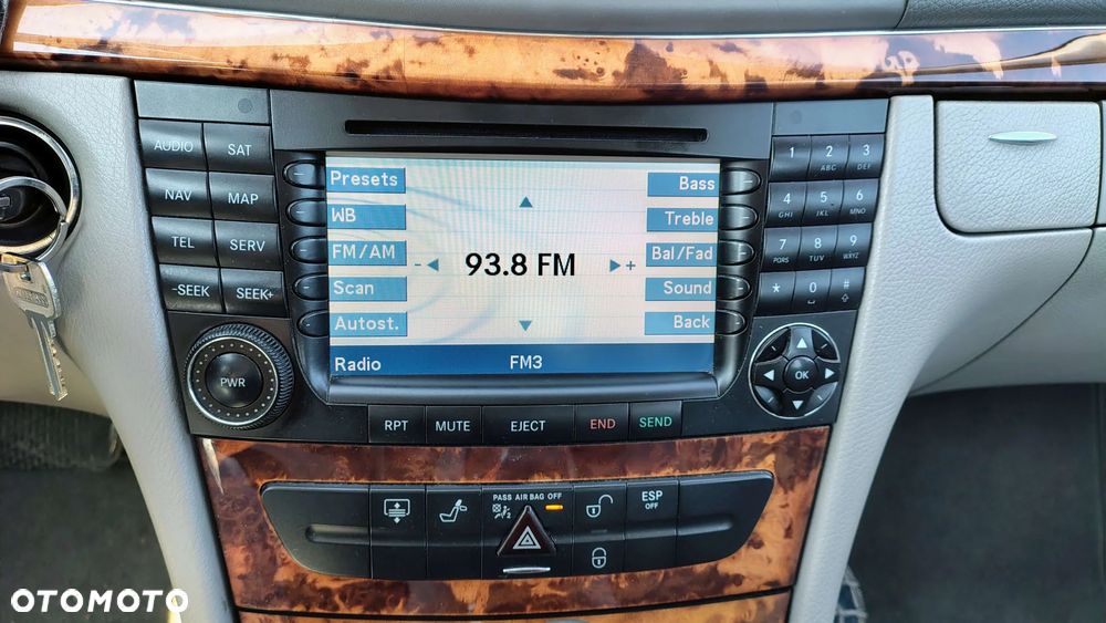 Mercedes-Benz Klasa E - 14