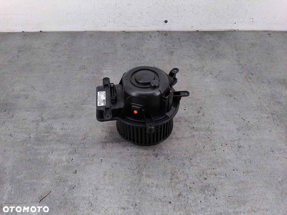 WENTYLATOR NAWIEWU, DMUCHAWA PEUGEOT 3008 I T3953001 P7708003 BEHR - 9