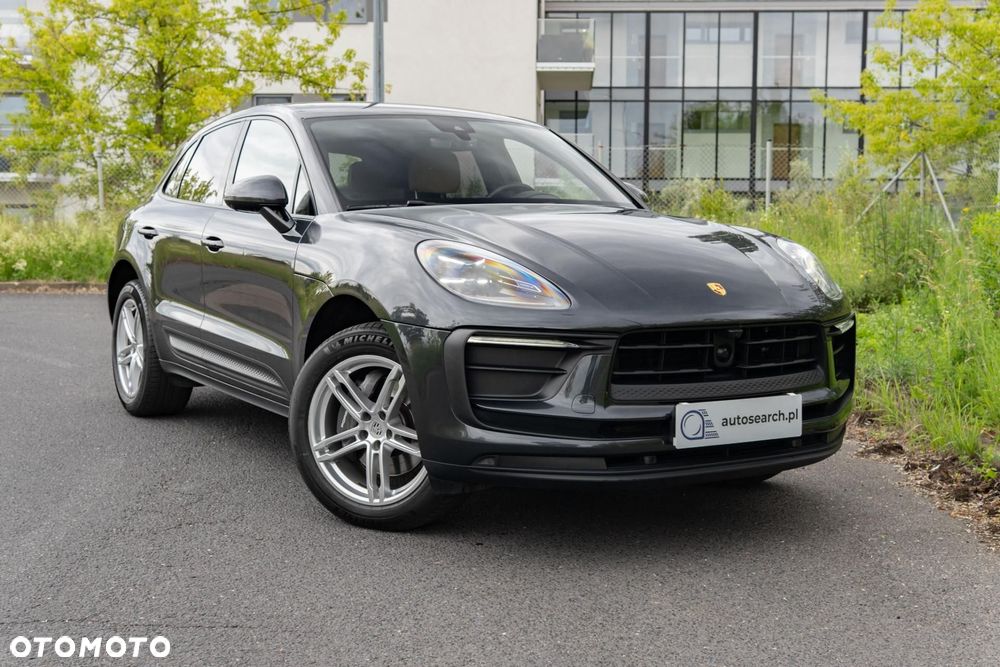 Porsche Macan Standard - 4