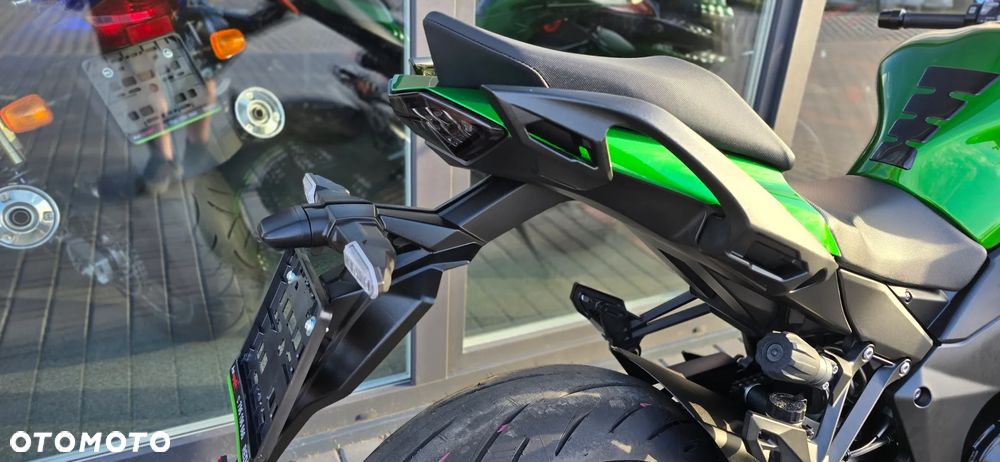 Kawasaki Ninja 1000 SX - 20
