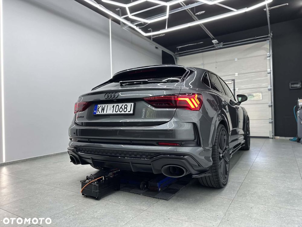 Audi RS Q3 2.5 TFSI quattro S tronic - 10