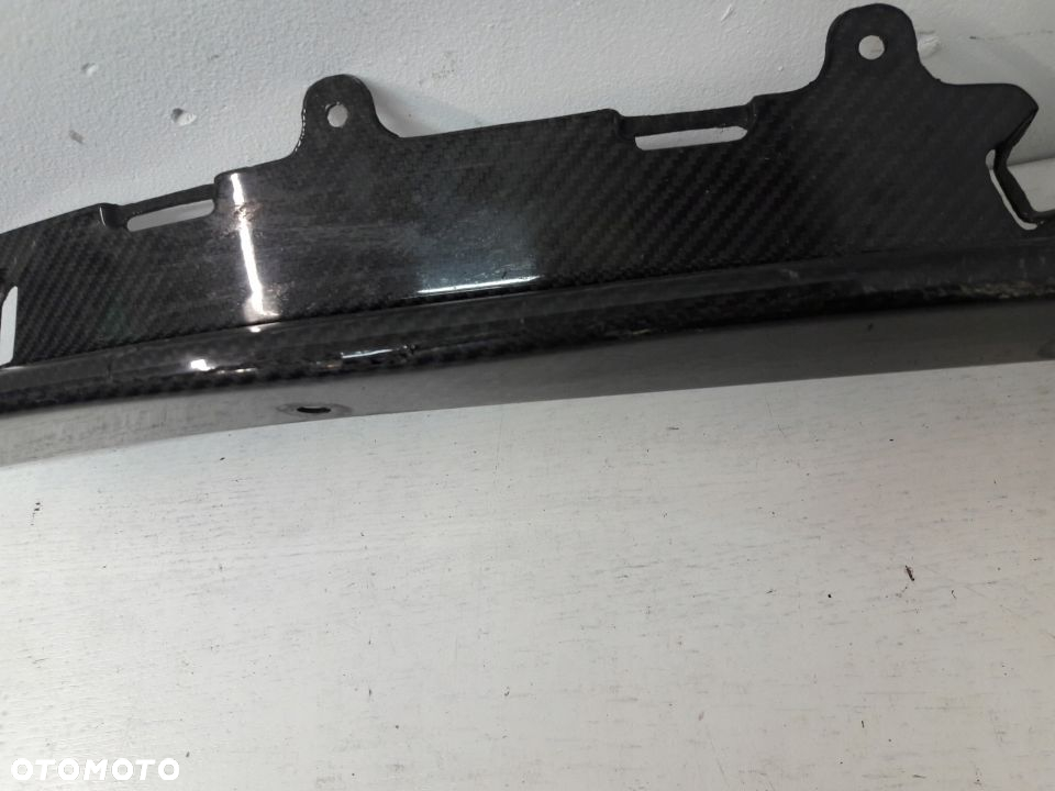 Aston Martin DBS V12 Carbon na zderzak przod prawy - 3