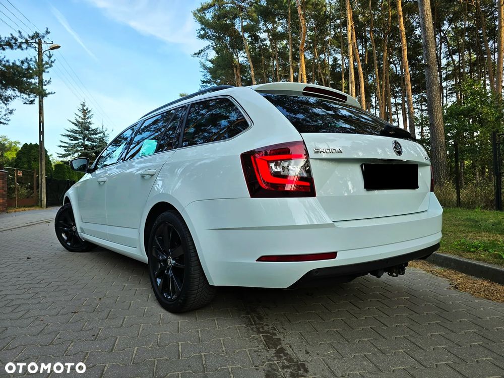 Skoda Octavia 2.0 TDI DSG Premium Edition - 33