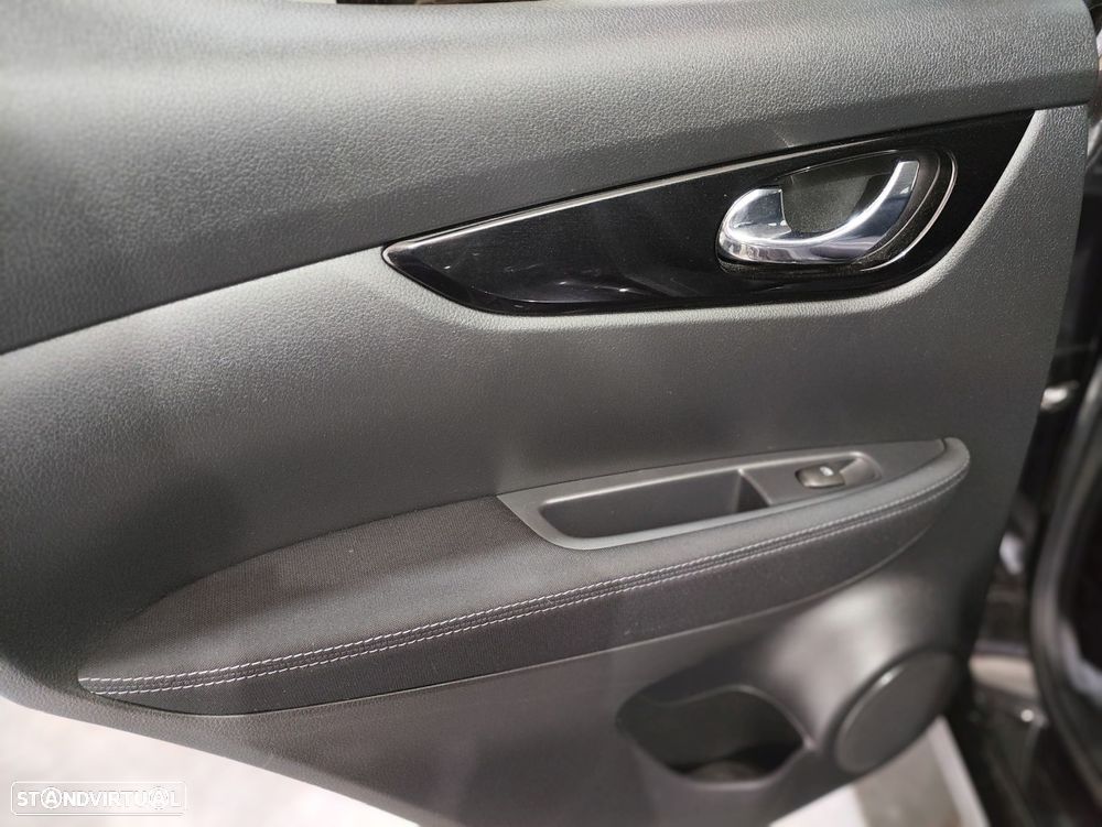 Nissan Qashqai 1.5 dCi N-Style DCT - 32