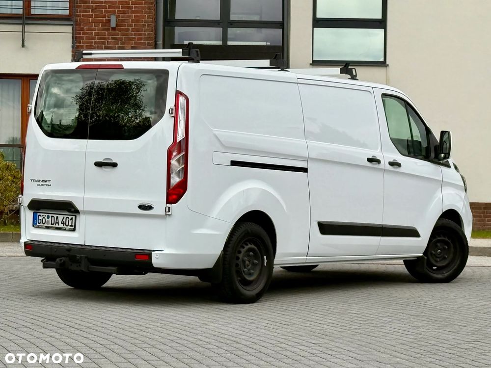 Ford Transit Custom - 11