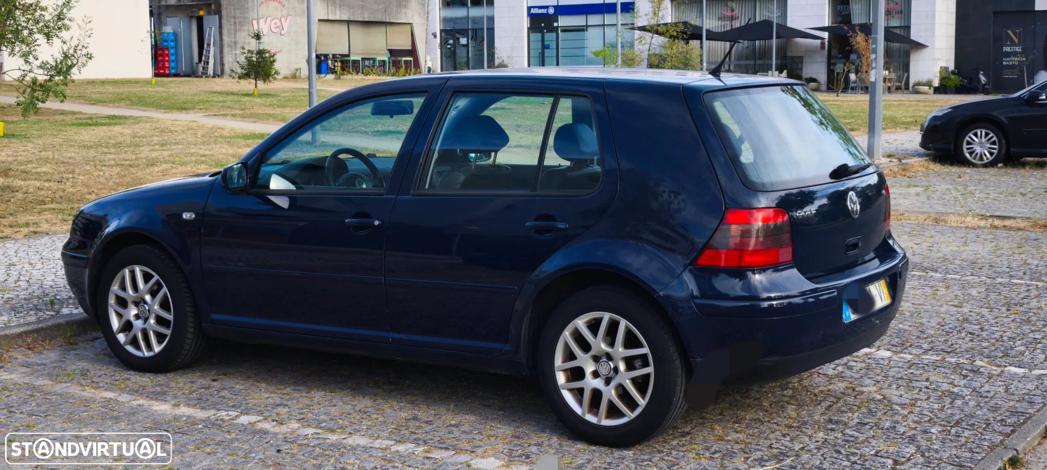 VW Golf 1.6i Sport Pacific - 2