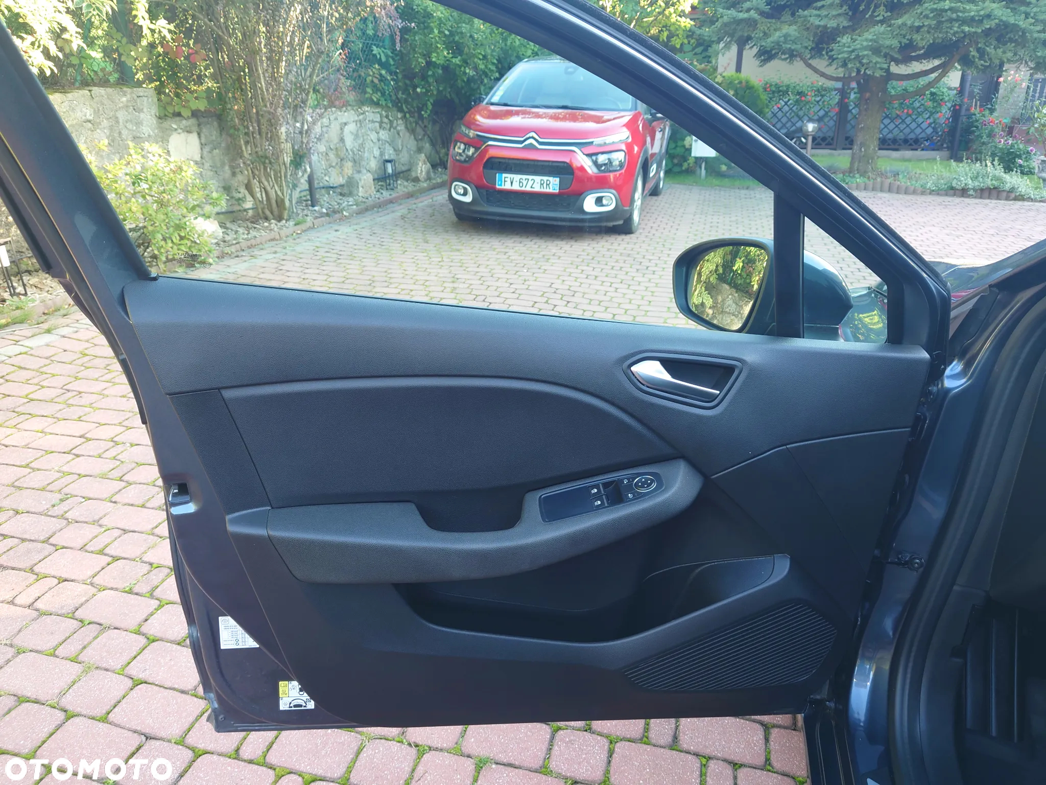 Renault Clio 1.0 TCe Intens - 10