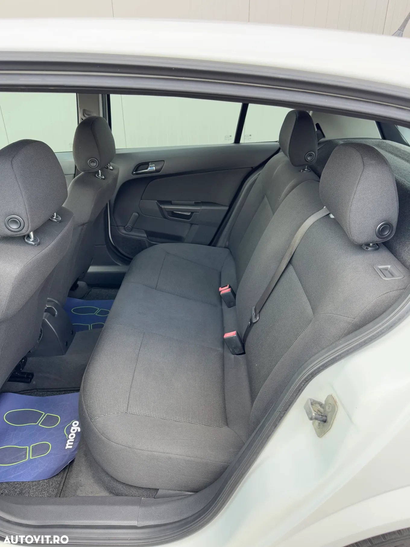 Opel Astra 1.4i Elegance - 10