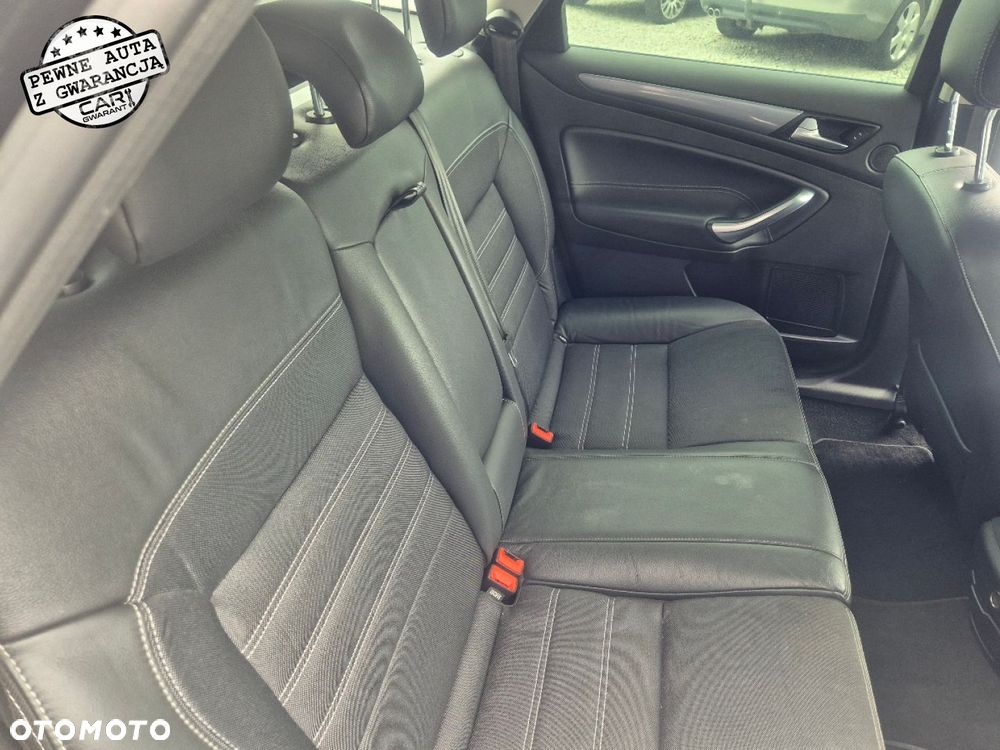 Ford Mondeo - 18