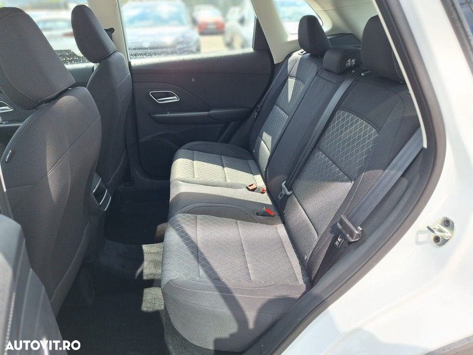MG ZS - 23